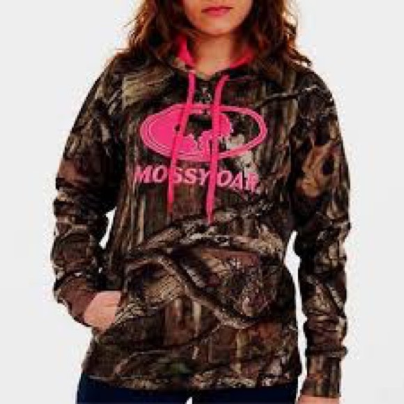 Mossy Oak Tops - Mossy Oak Camo and Pink Hoodie / Sweatshirt